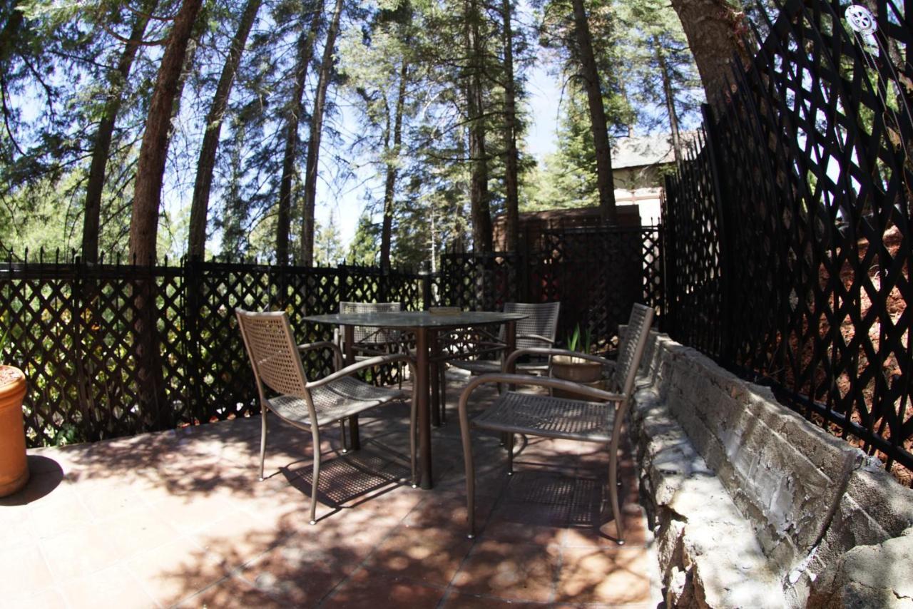 Fleur De Lac Europeran Inn Lake Arrowhead Exterior foto