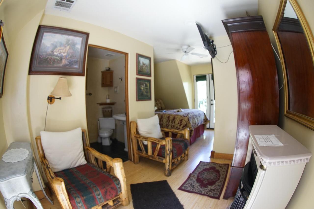 Fleur De Lac Europeran Inn Lake Arrowhead Exterior foto